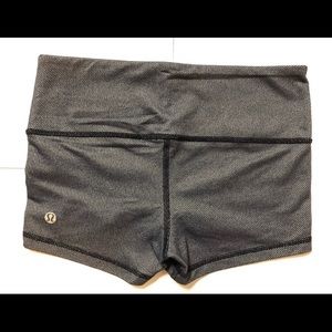 Lulu lemon spandex shorts